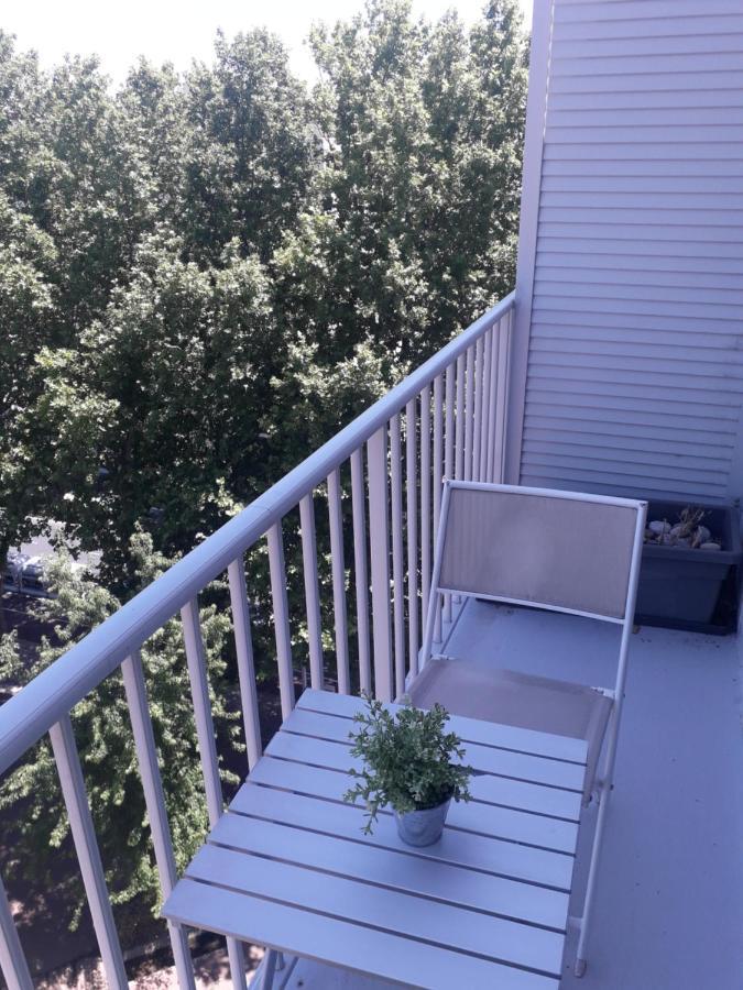 Residence d'Anjou - Grand studio avec balcon et parking privatif Perpignan Extérieur photo